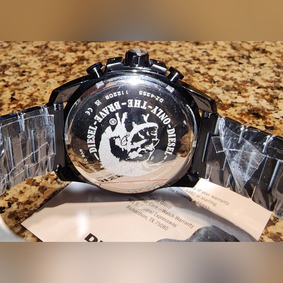 DIESEL MEN'S MEGA CHIEFCHRONOGRAPH BLACK STAINLESSSTEEL WATCH - Picture 5 of 7